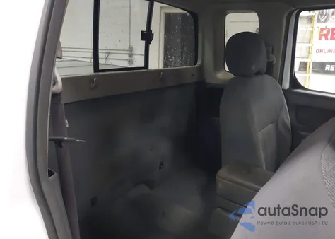 2004 Nissan Frontier Xe z USA, uszkodzony, nr VIN 1N6DD26T54C435052